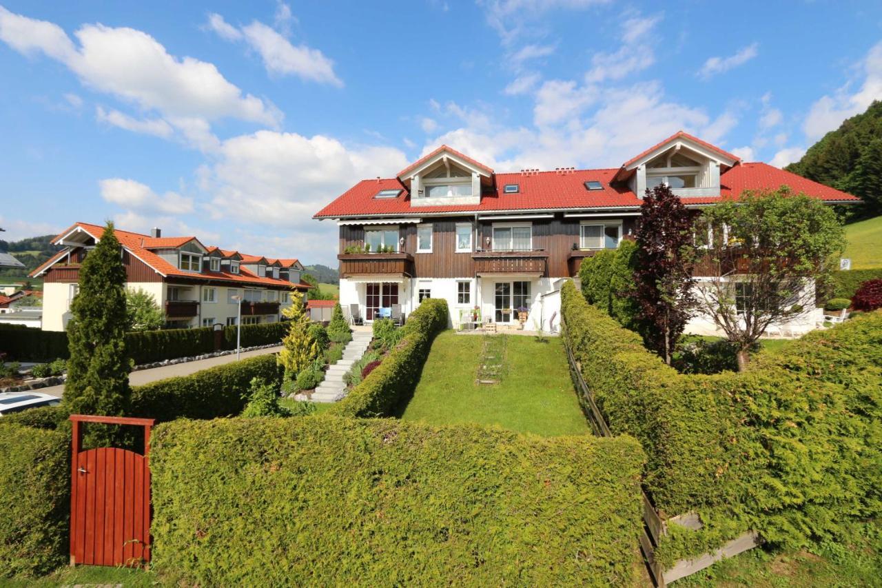 Exklusive Fewo Herrmann Im "Haus Hochgratblick" Oberstaufen Exterior foto
